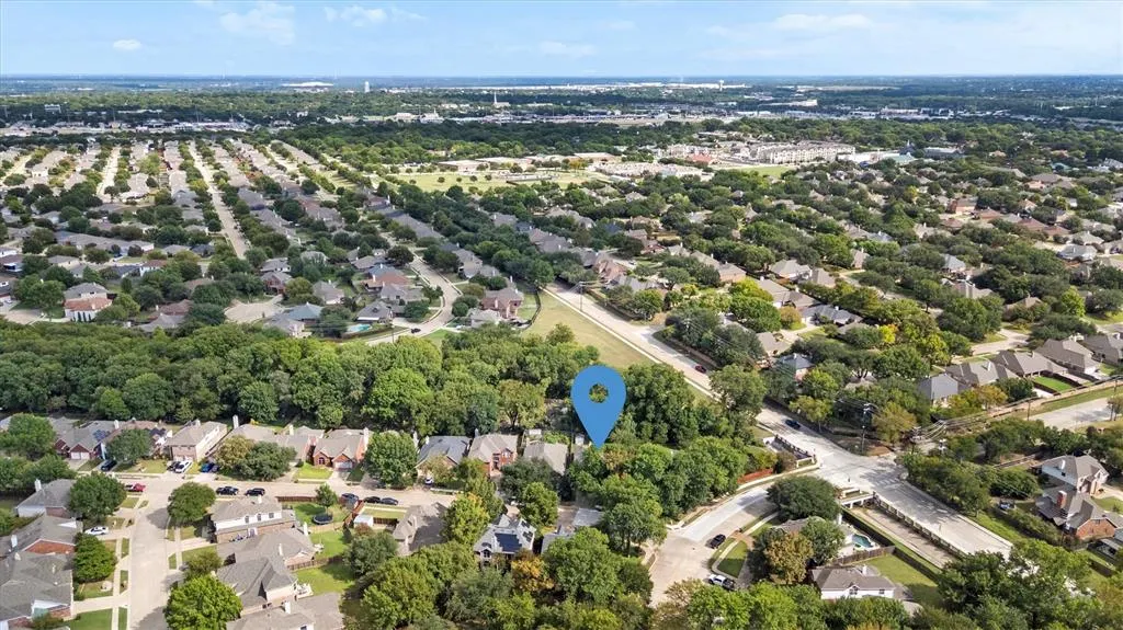 704 Wooded Creek Lane