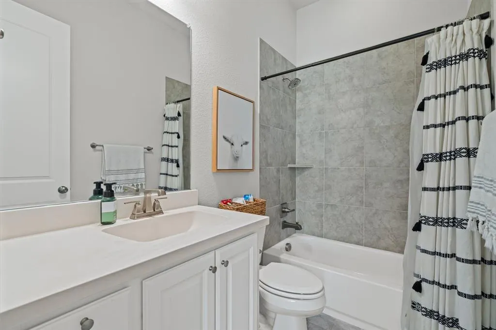 3960 Sweet Clover Drive