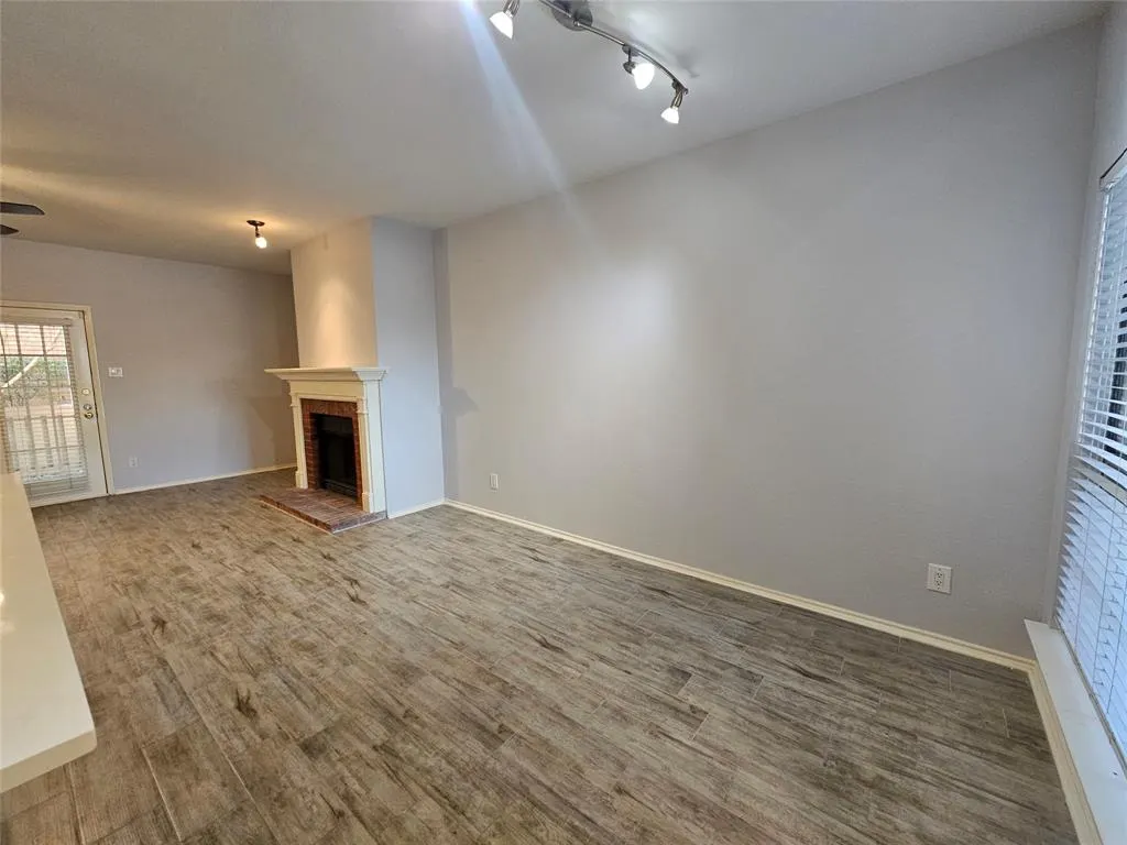 12660 Hillcrest Road, #8106