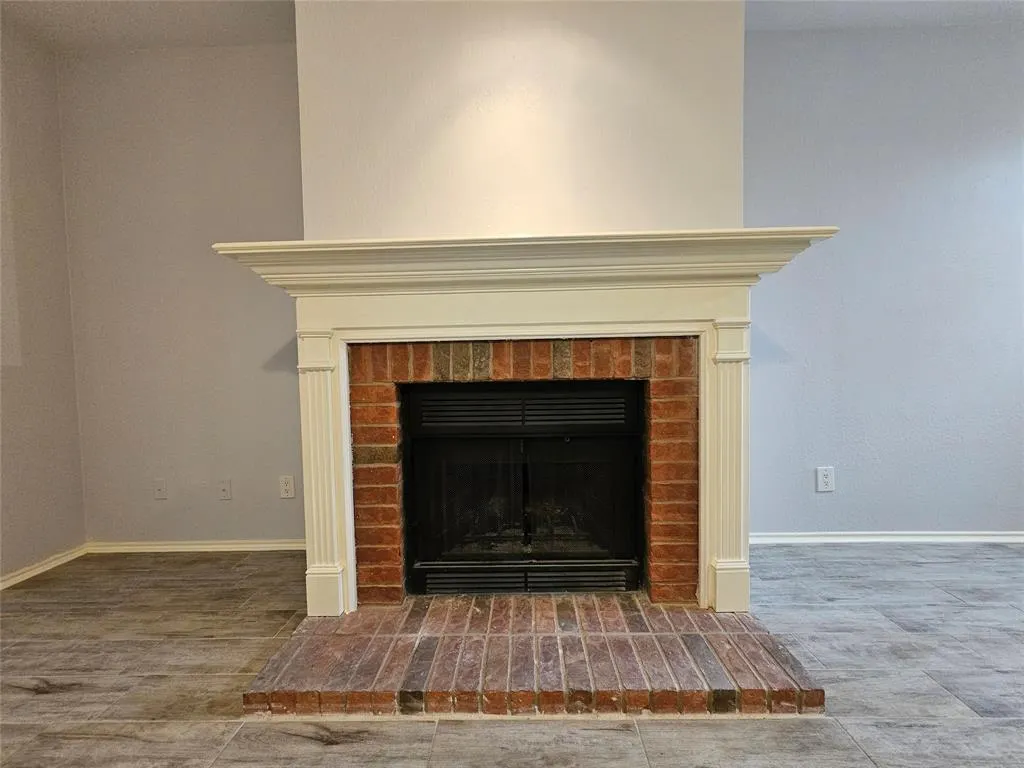 12660 Hillcrest Road, #8106