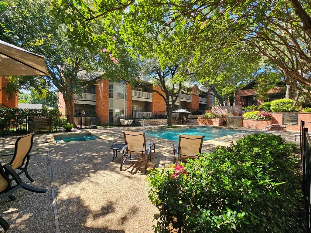 12660 Hillcrest Road, #8106