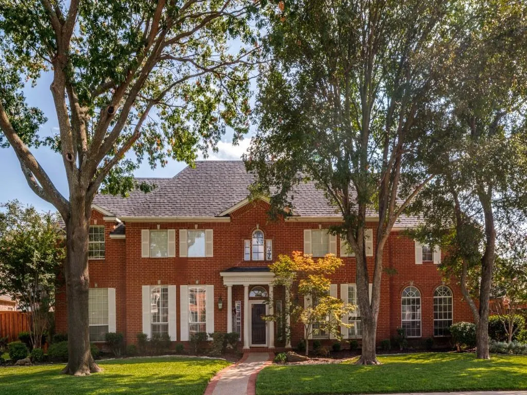 4560 Old Pond Drive