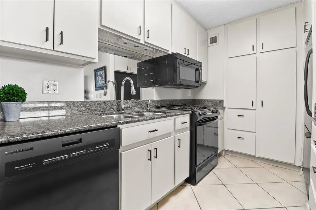 3883 Turtle Creek Boulevard, #707