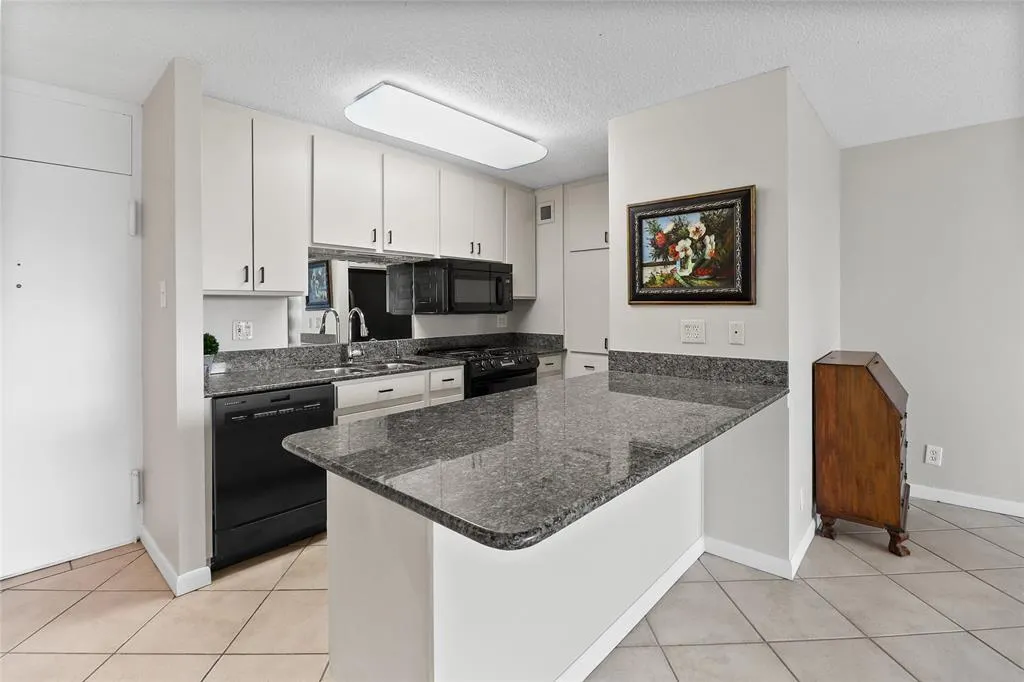 3883 Turtle Creek Boulevard, #707