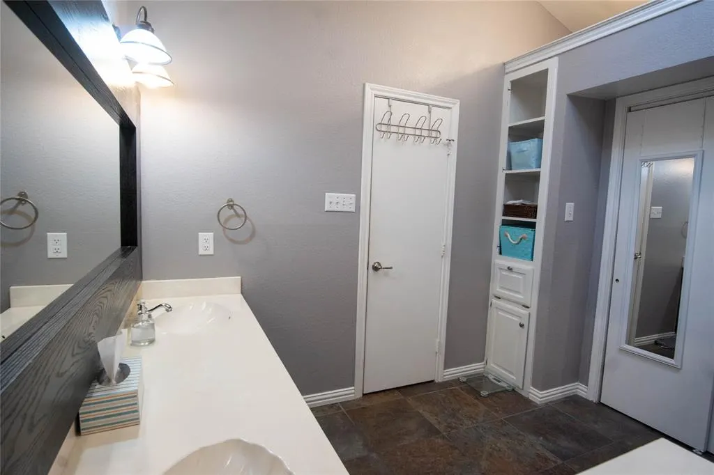 2323 Ridgestone Drive