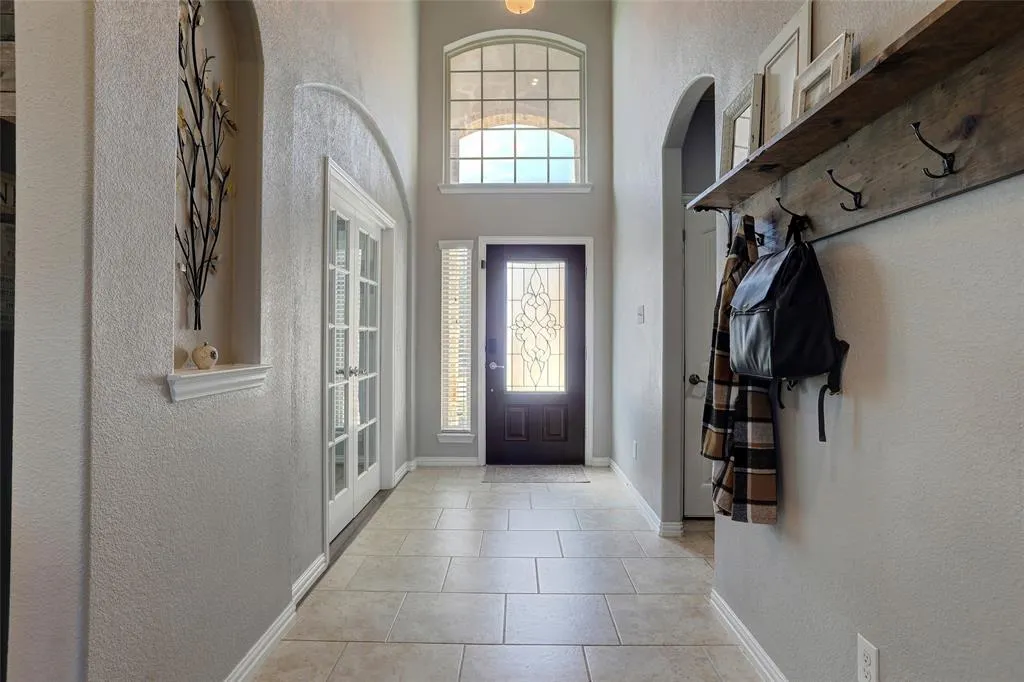 5209 Mcclellan Drive