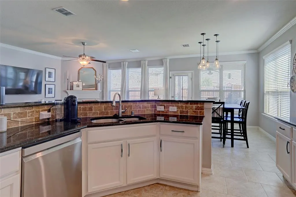 5209 Mcclellan Drive