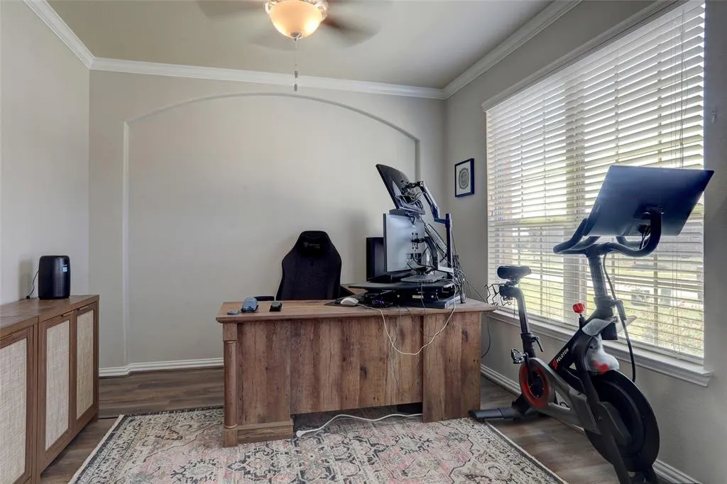 5209 Mcclellan Drive