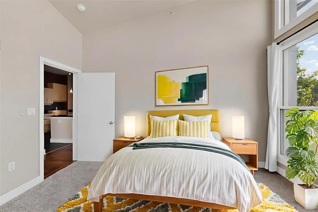 4414 Cedar Springs Road, #323