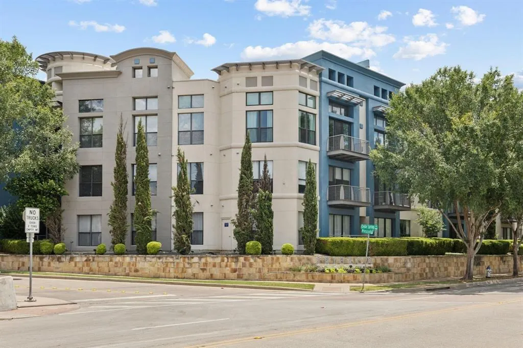 4414 Cedar Springs Road, #323