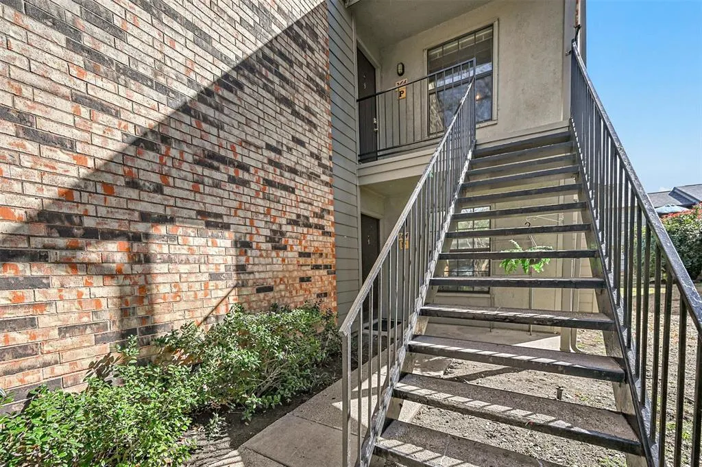 5335 Bent Tree Forest Drive, #264