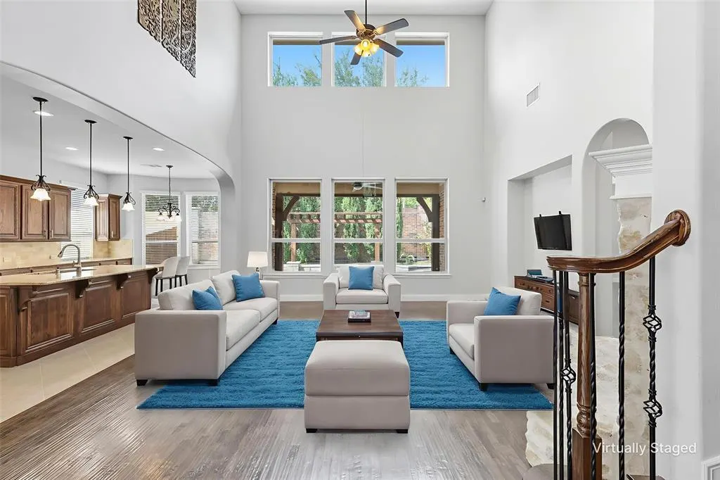 1632 Alamosa Drive