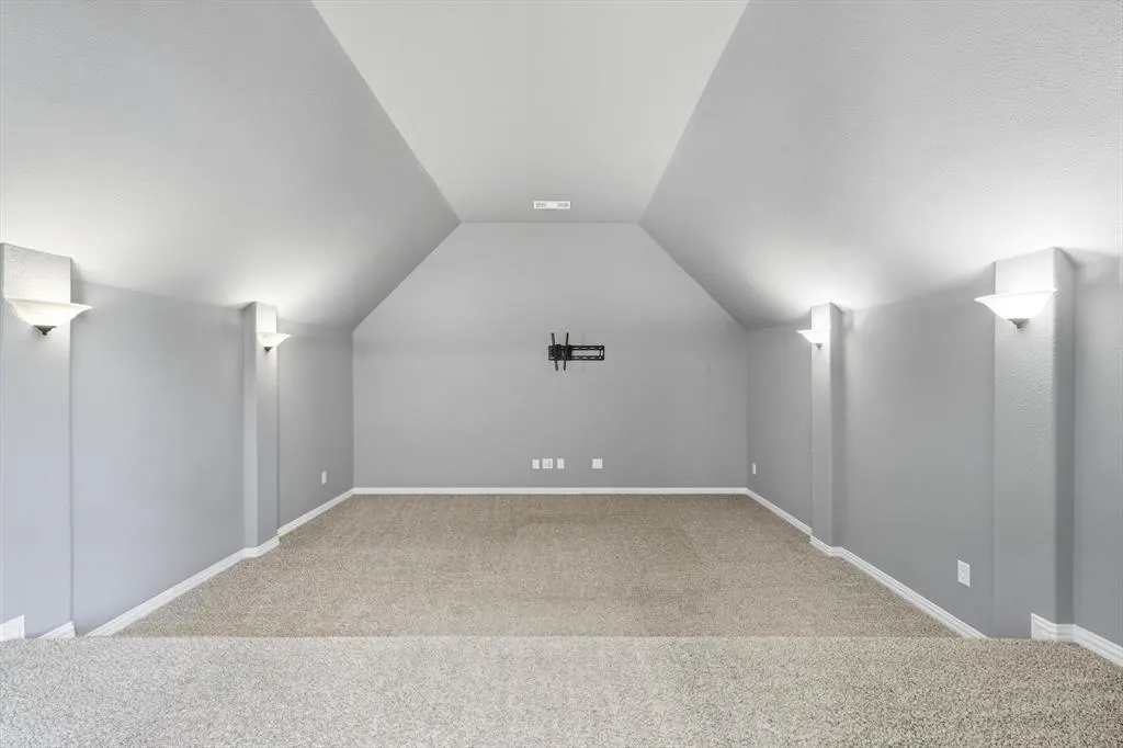 1632 Alamosa Drive