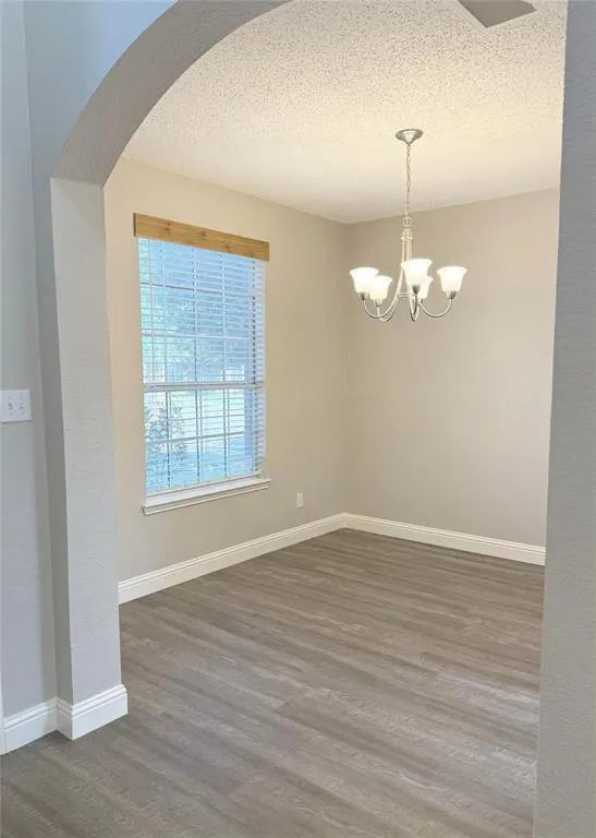 207 Trailwood Drive