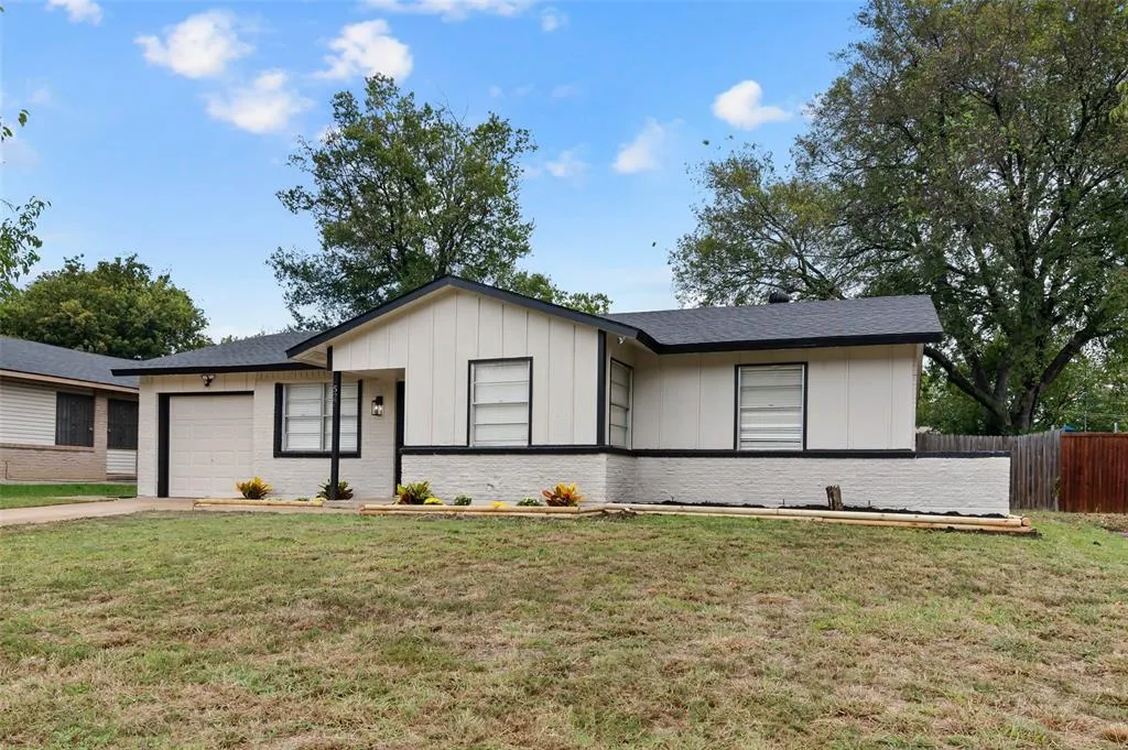 527 Goldwood Drive