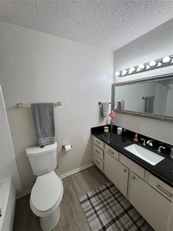 12480 Abrams Road, #208