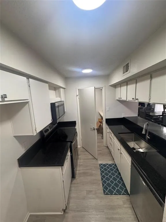 12480 Abrams Road, #208
