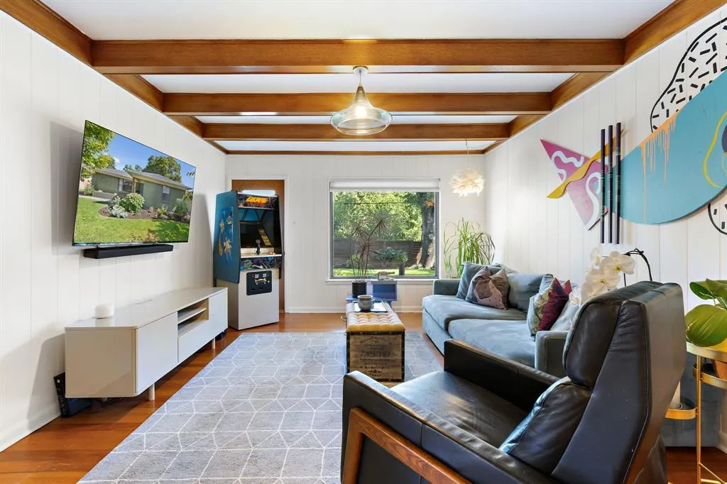 336 Classen Drive