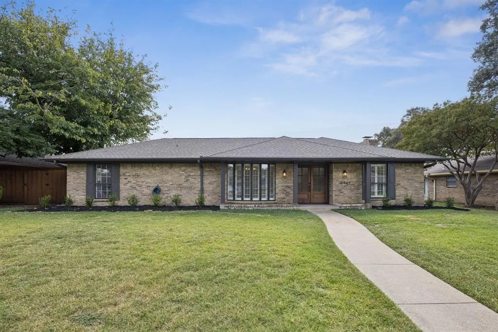 2404 Delmar Drive