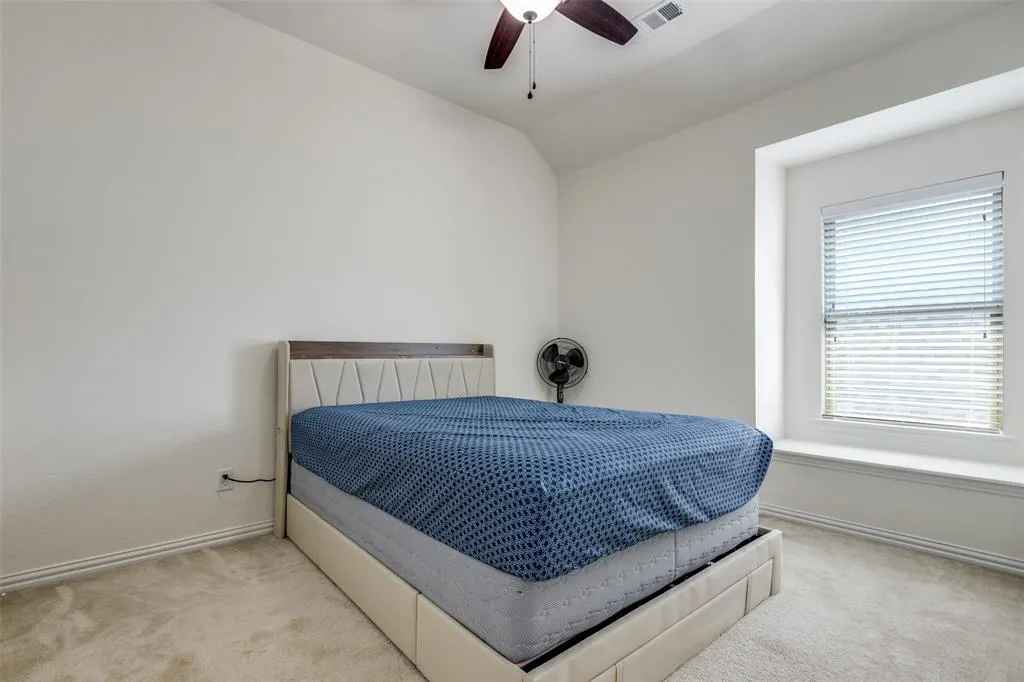 2109 Richmond Park Lane