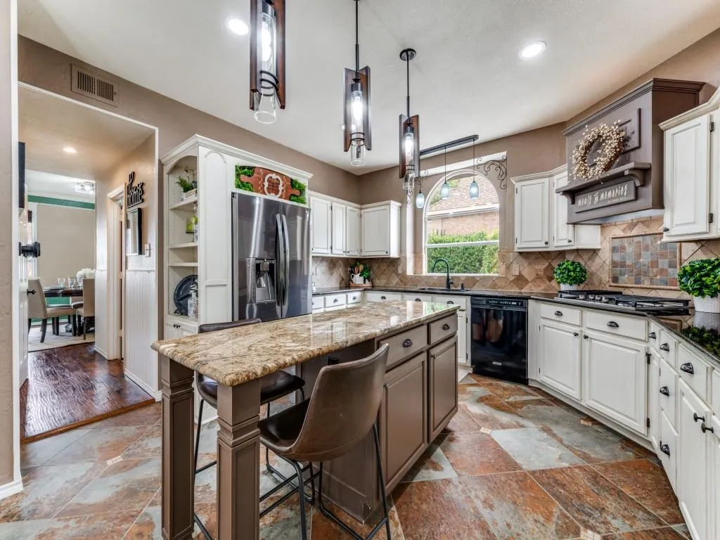 2623 Saint Michelle Lane