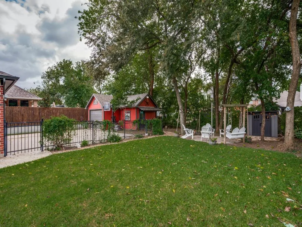 2623 Saint Michelle Lane