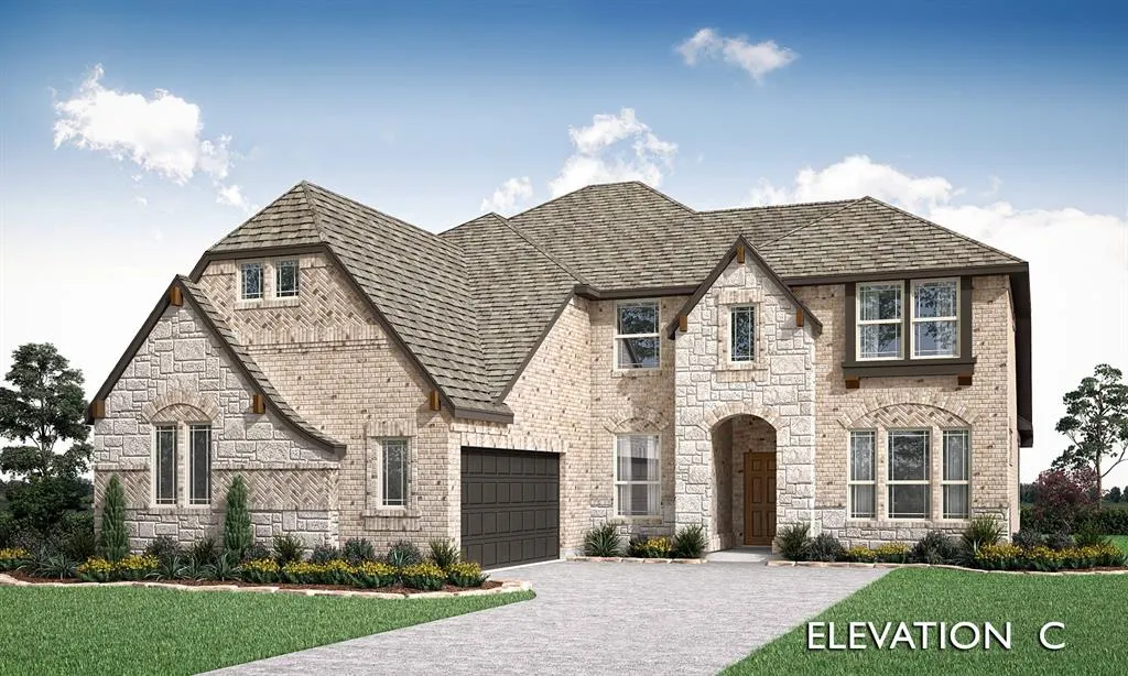 2832 Spring Valley Way