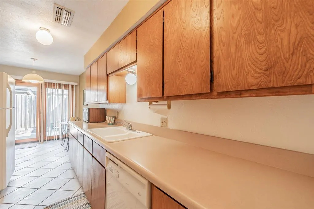 10628 Northboro Street, #10