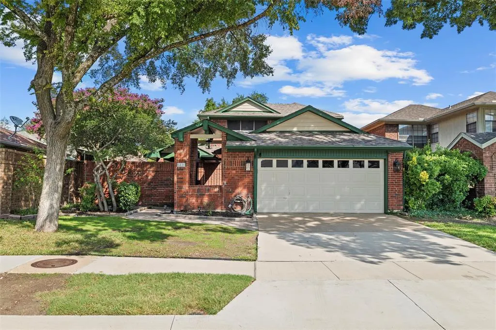 6614 Phoenix Place