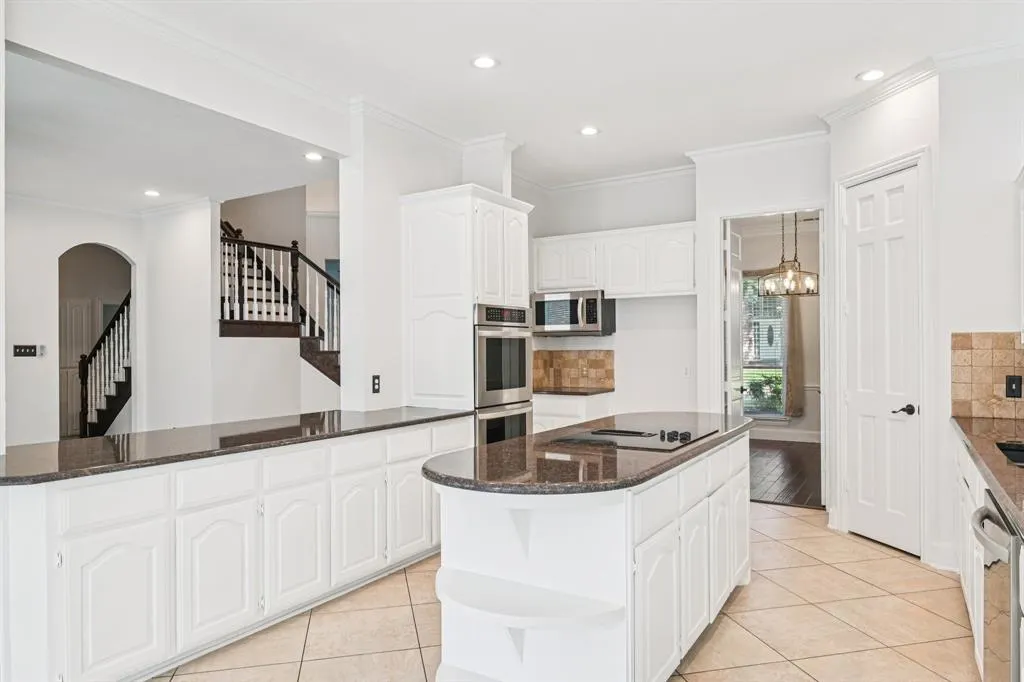 4624 Old Pond Drive