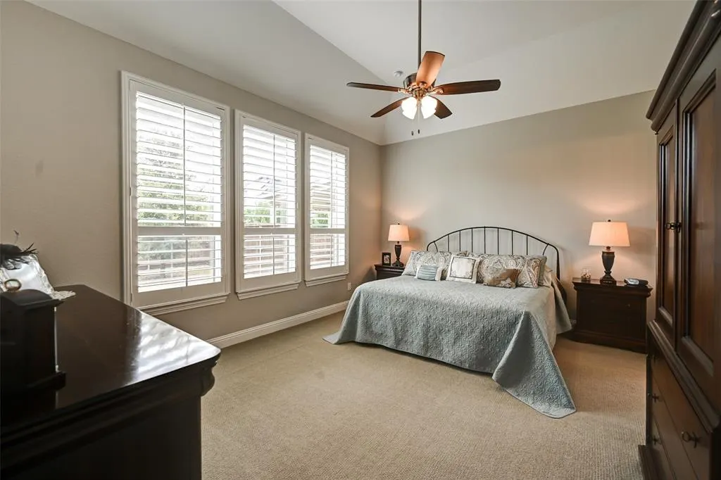 3253 Alexandra Lane