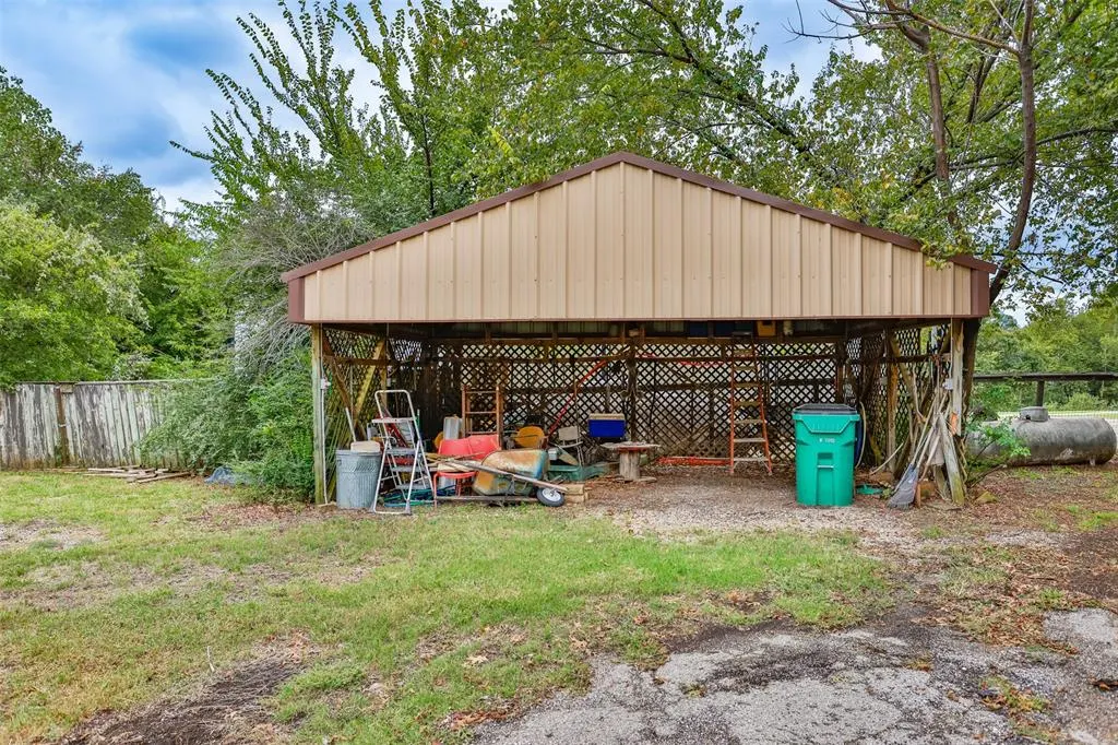 2730 Maverick Lane