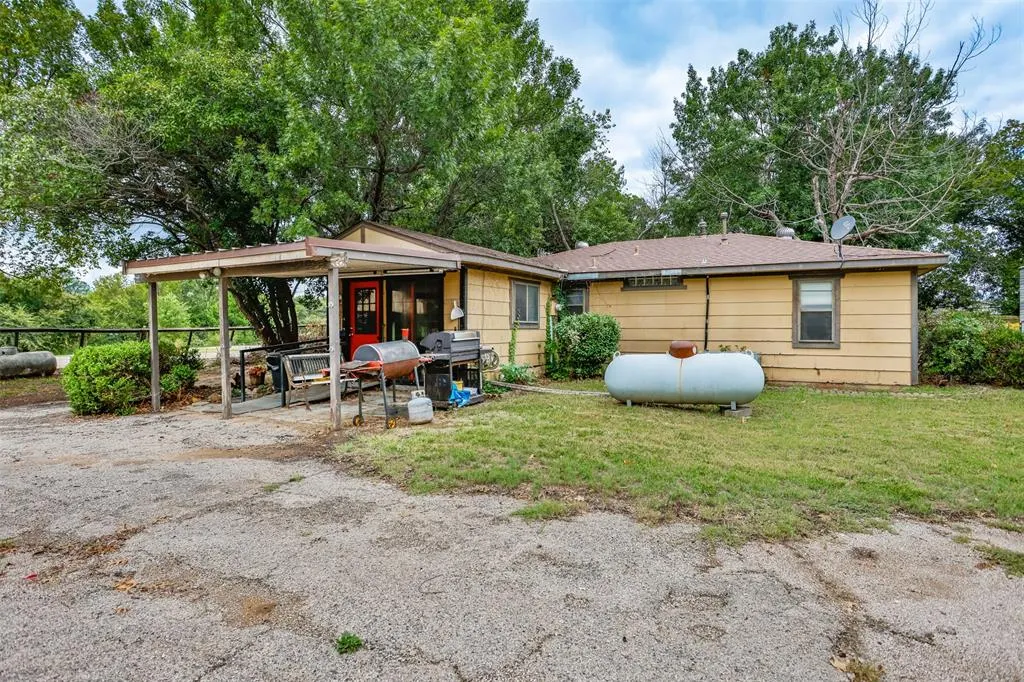 2730 Maverick Lane