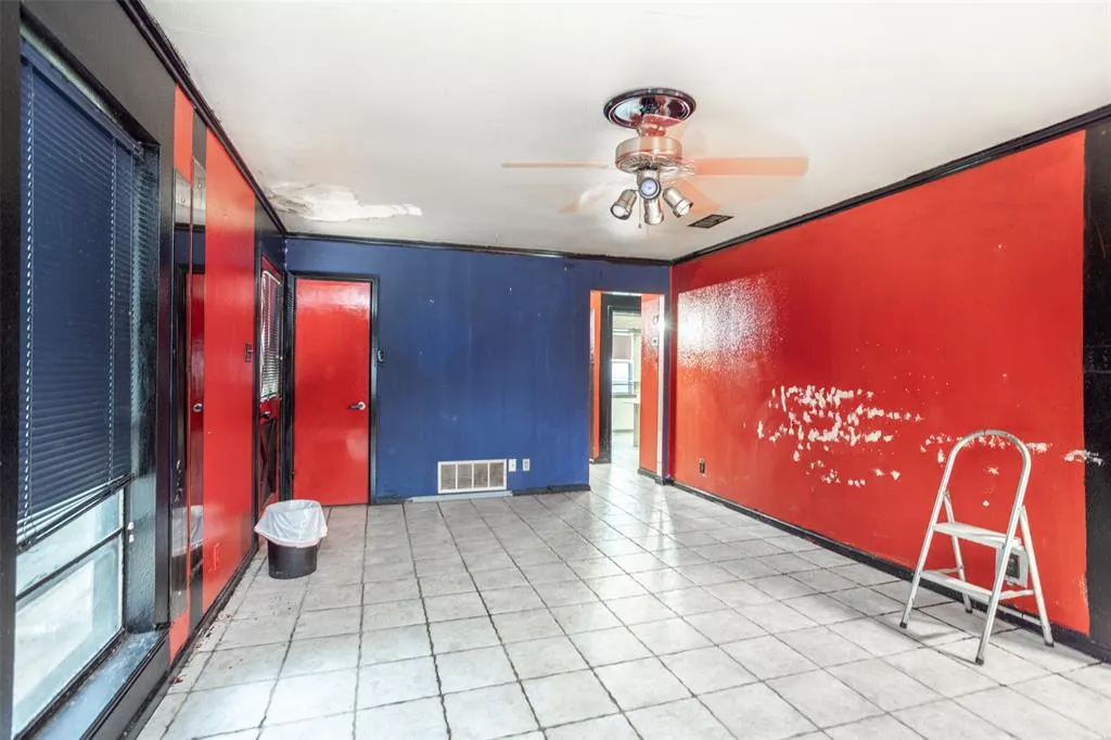2730 Maverick Lane