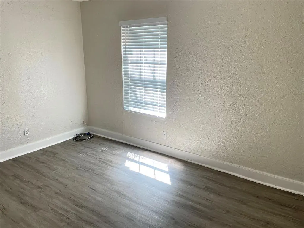 1411 Kingsley Drive