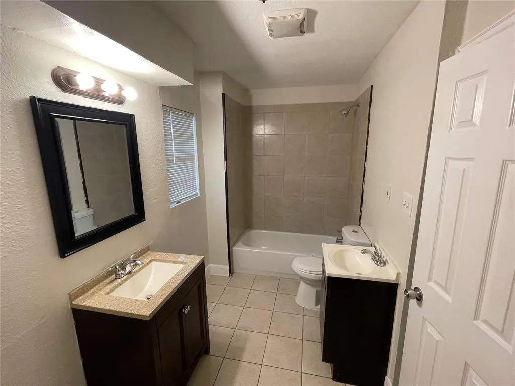 1411 Kingsley Drive
