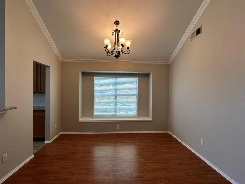 217 Willowlake Drive