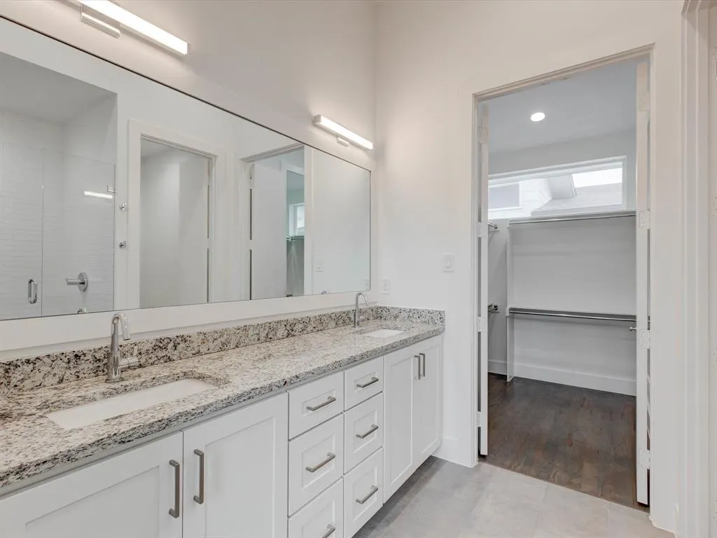 5923 Lindell Avenue, #101