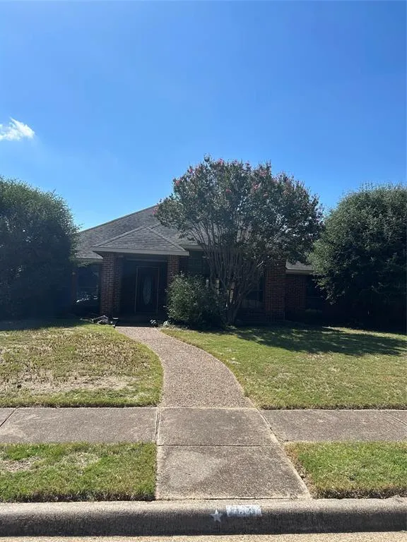 916 Spring Brook Drive