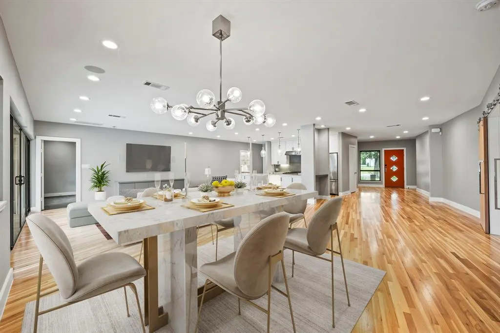 3866 Lively Lane