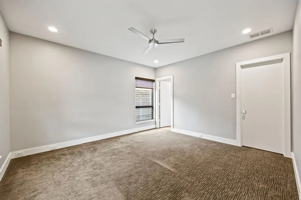 3866 Lively Lane
