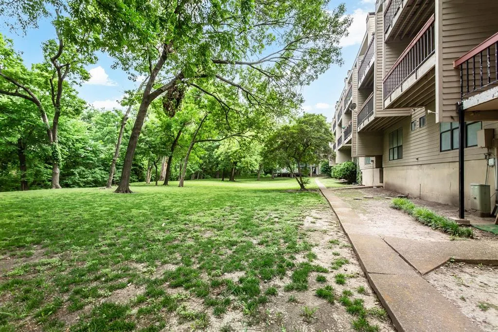 7660 Skillman Street, #401
