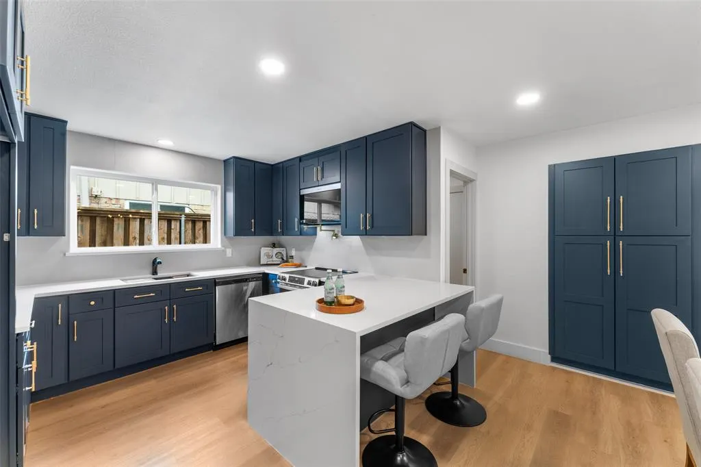2123 Sunrise Trail