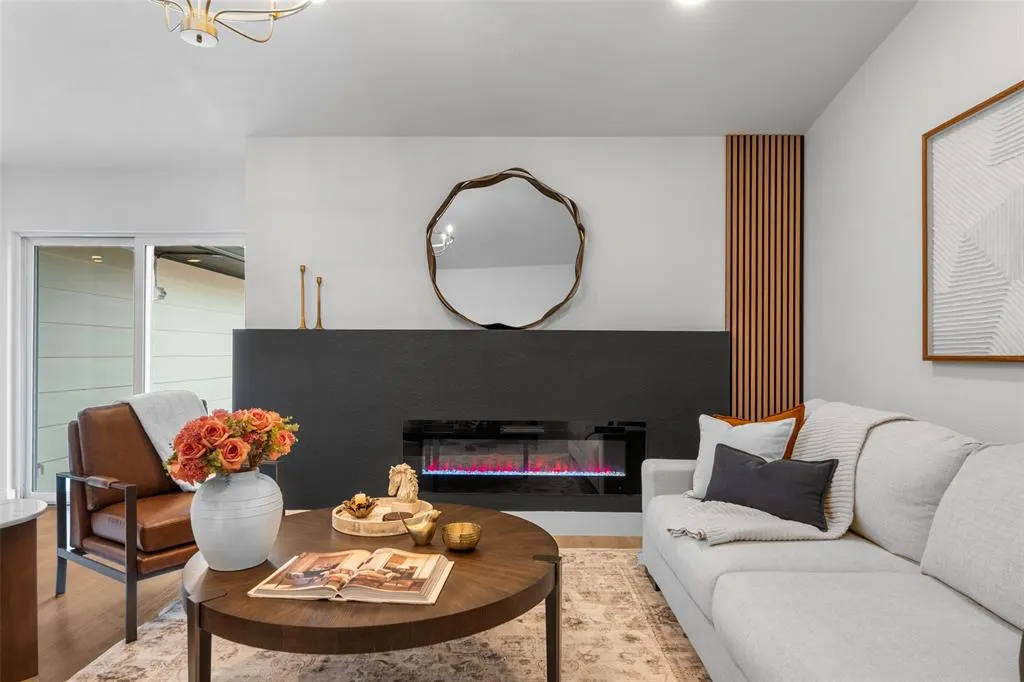 2123 Sunrise Trail