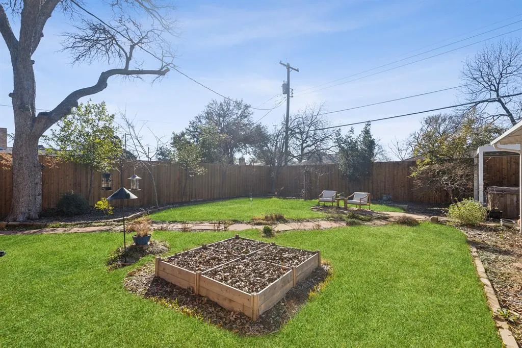 504 Monssen Drive