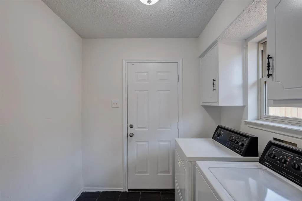 2121 Poppy Lane