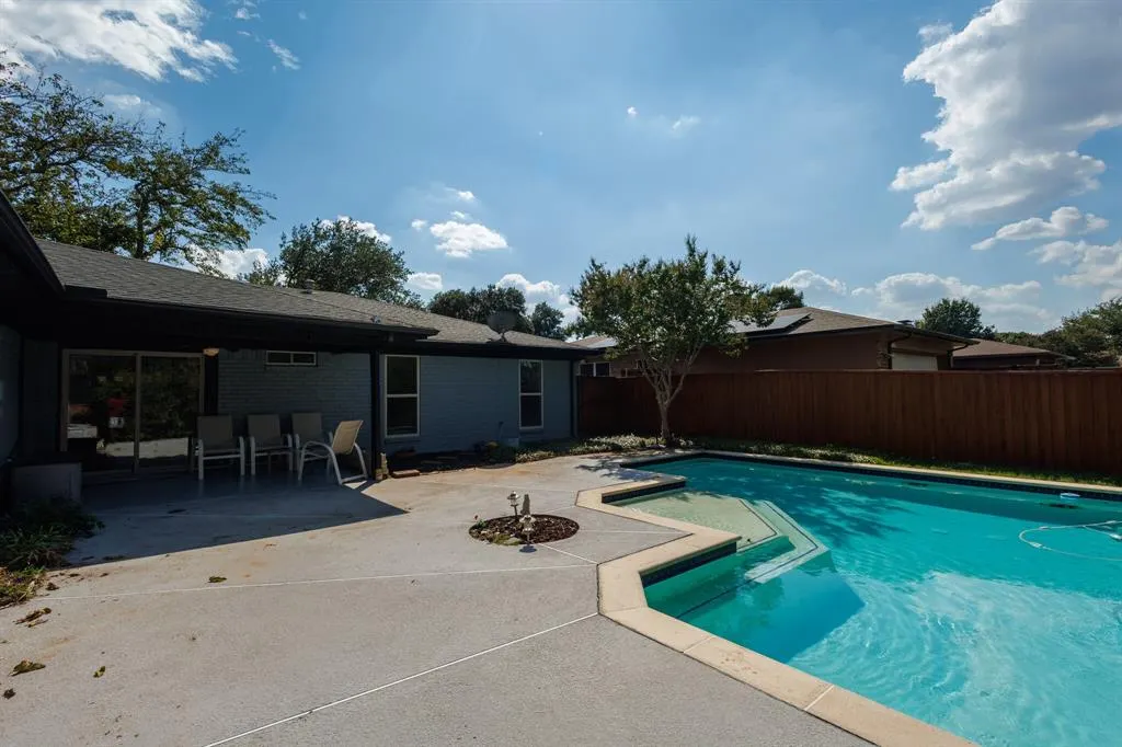 2121 Poppy Lane