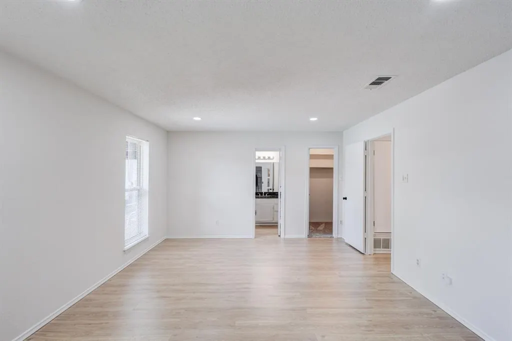 2121 Poppy Lane