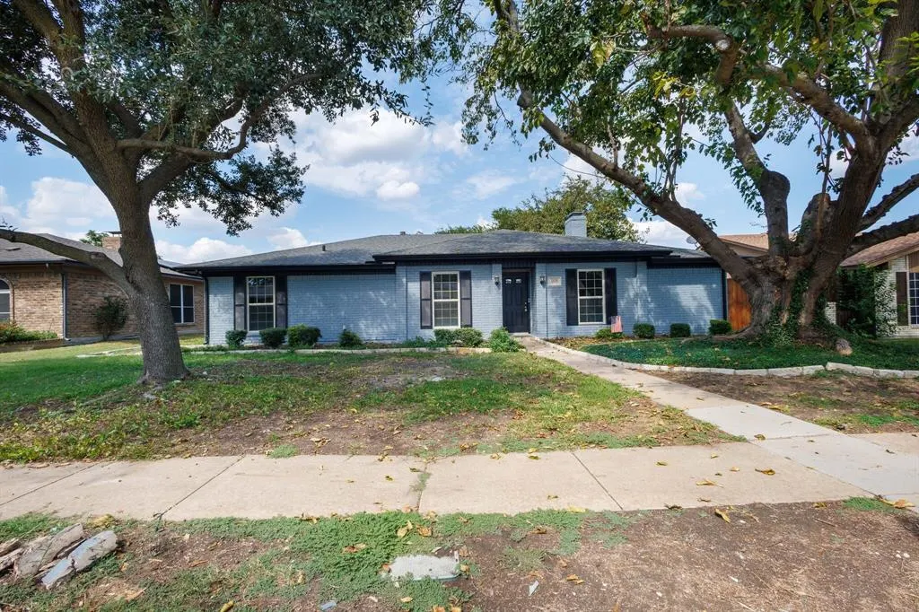 2121 Poppy Lane