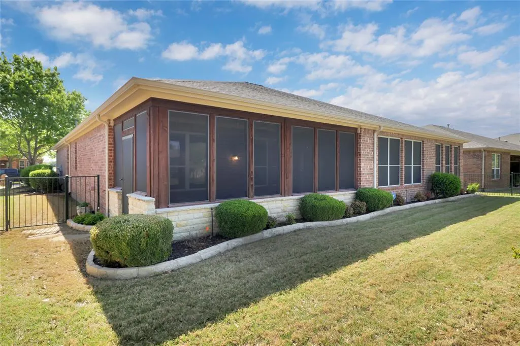 862 Carrington Greens Drive